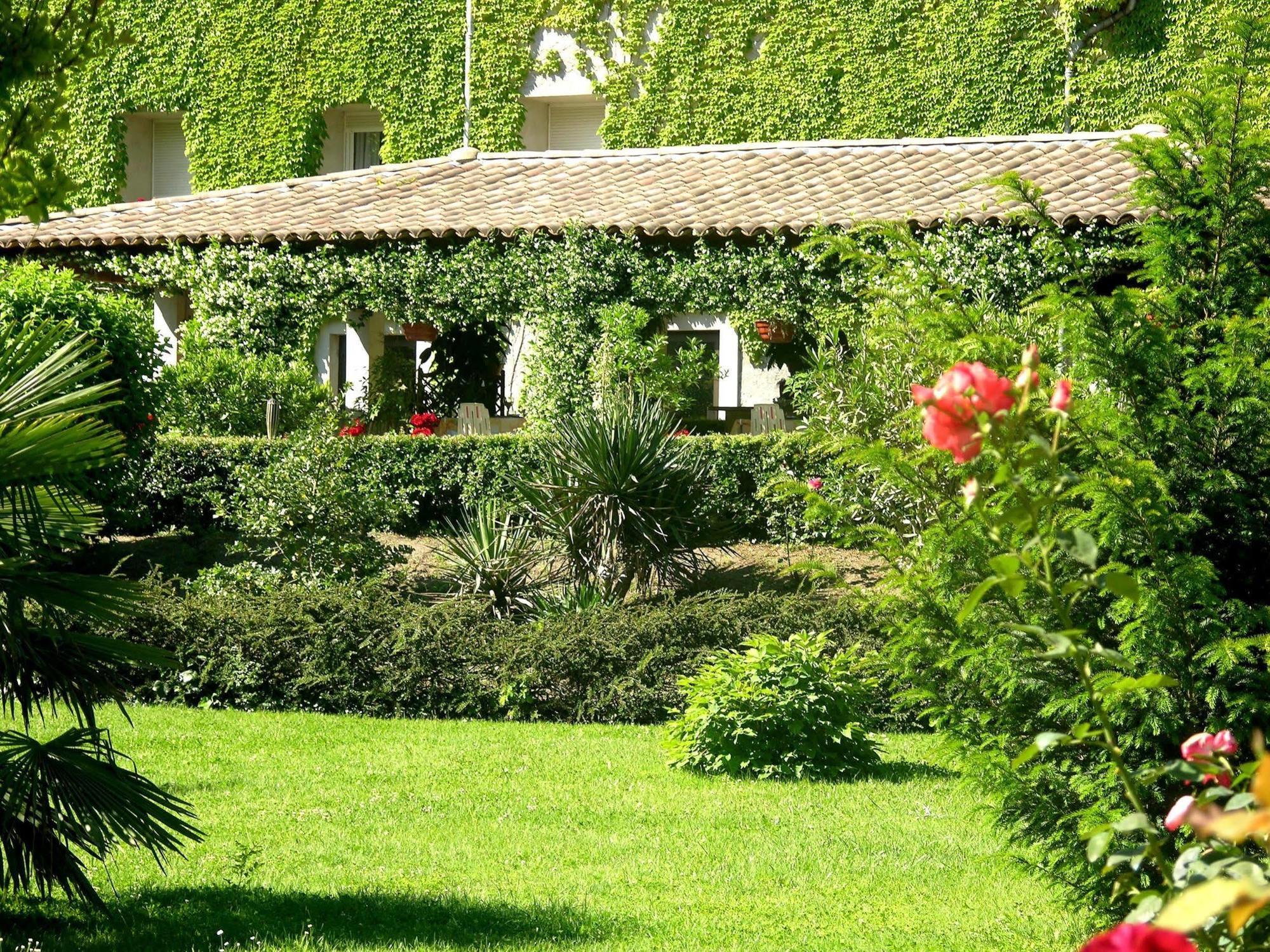 Hotel Les Norias Cazilhac  Exterior foto